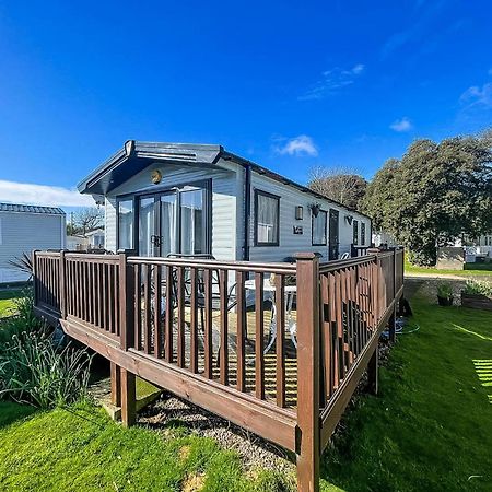 Beautiful Caravan For Hire With A Partial Sea View In Suffolk Ref 32042Az ローストフト エクステリア 写真